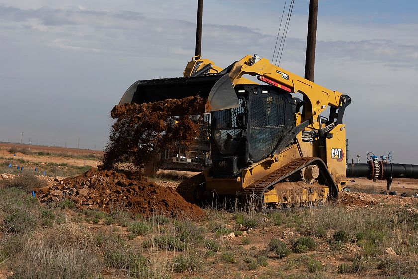 Cat® 285 Compact Track Loader