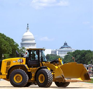Cat wheel loader in front of the US capitol building