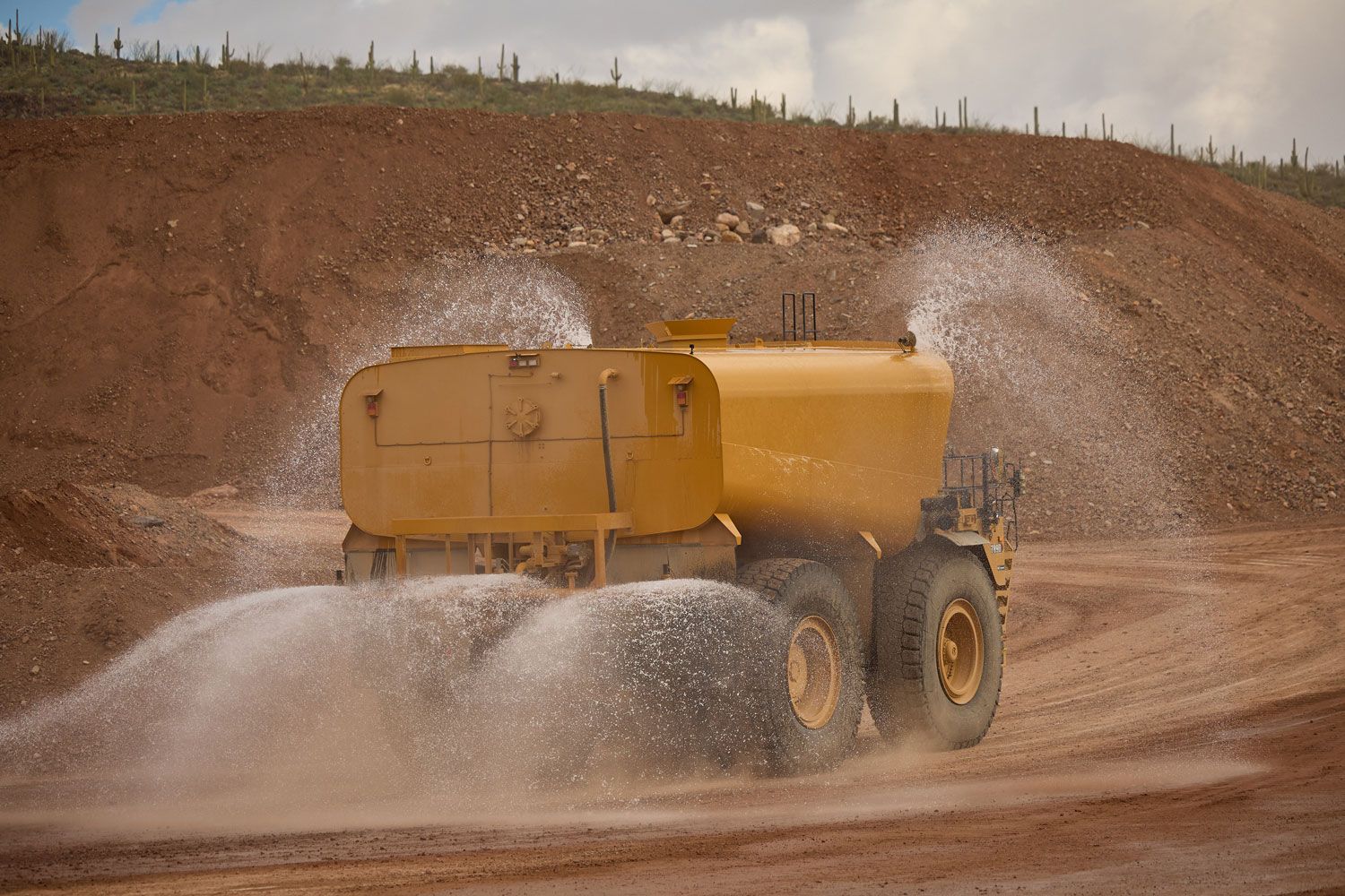 Camión Cisterna Autónomo 789D