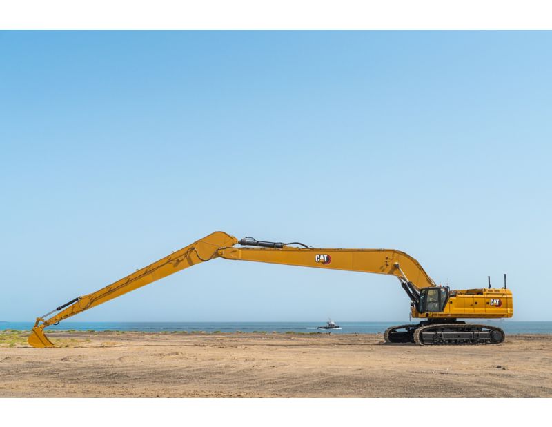 Cat® 395 Hydraulic Excavator - When working at distance, visibility is everything. The cab windows and lower front profile of the machine give outstanding visibility to the work area without the strain of constantly  leaning forward. Standard rear- and side-view cameras keep you aware of your surroundings at all times. An optional 360° visibility feature is  also available.