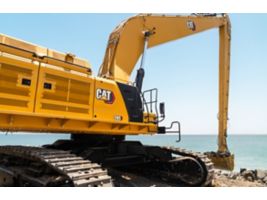 The 395 LRE excels in ultimate long-distance dredging, ditch cleaning, settling pond clean-out, waterway and canal maintenance, and vegetation control.