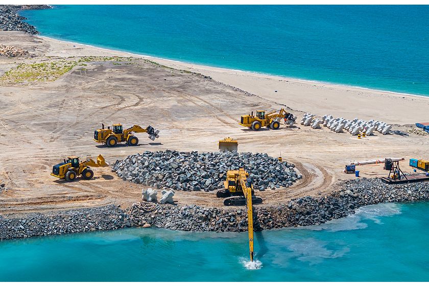 Cat® 395 Hydraulic Excavator &#8211; Cat Command is a remote control system featuring onboard electronics, vision systems, and offboard controls that help users achieve consistent quality in their work. Jobs become safer, more comfortable, and more precise – without sacrificing control, feel, or accuracy.
