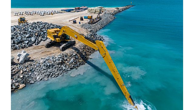 Cat® 395 Hydraulic Excavator – Long Reach Excavator