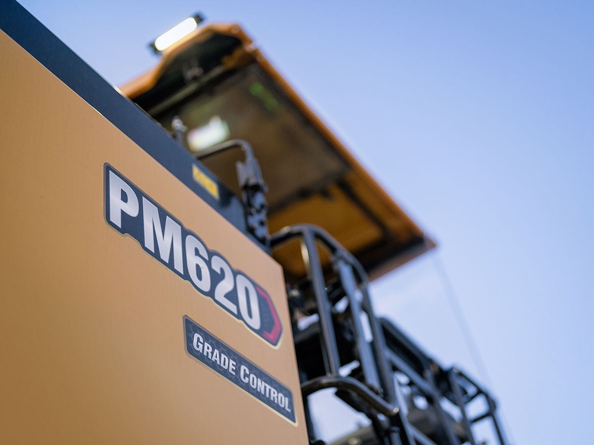 Cat PM620 cold planer