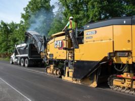 PM820 Cold Planer