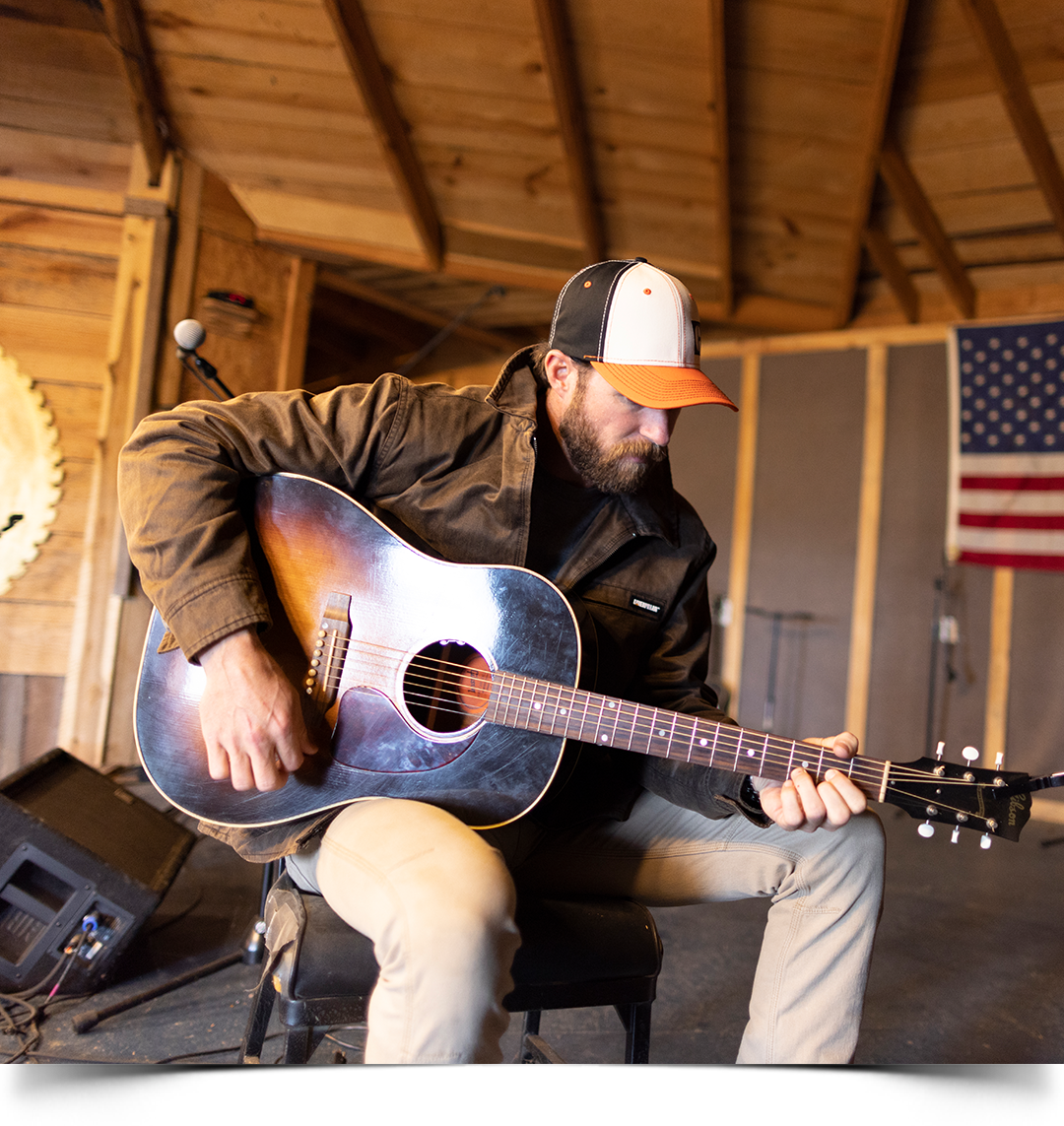 Riley performing at The Golden Saw