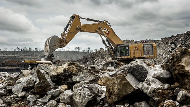 Outils d’attaque du sol pour pelles minières hydrauliques