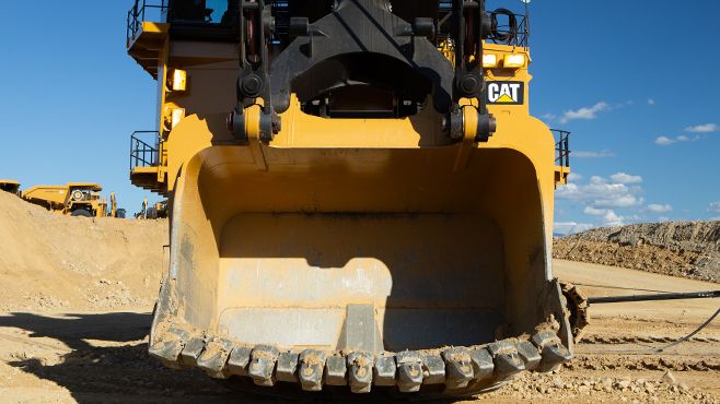 Outils d’attaque du sol pour pelles électriques à câbles