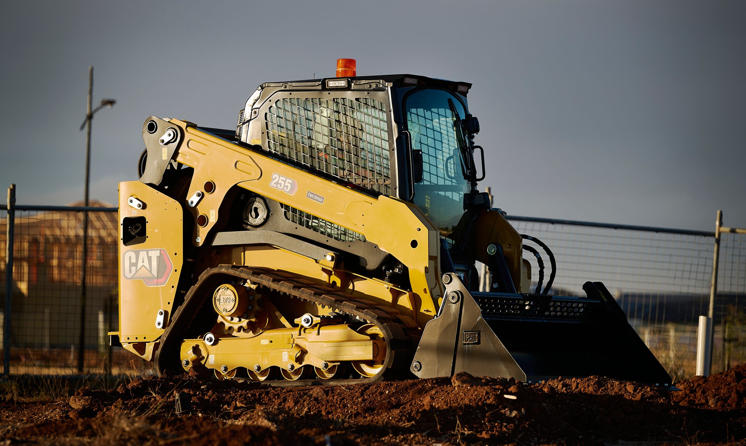 Cat 255 Next Gen Compact Track Loader