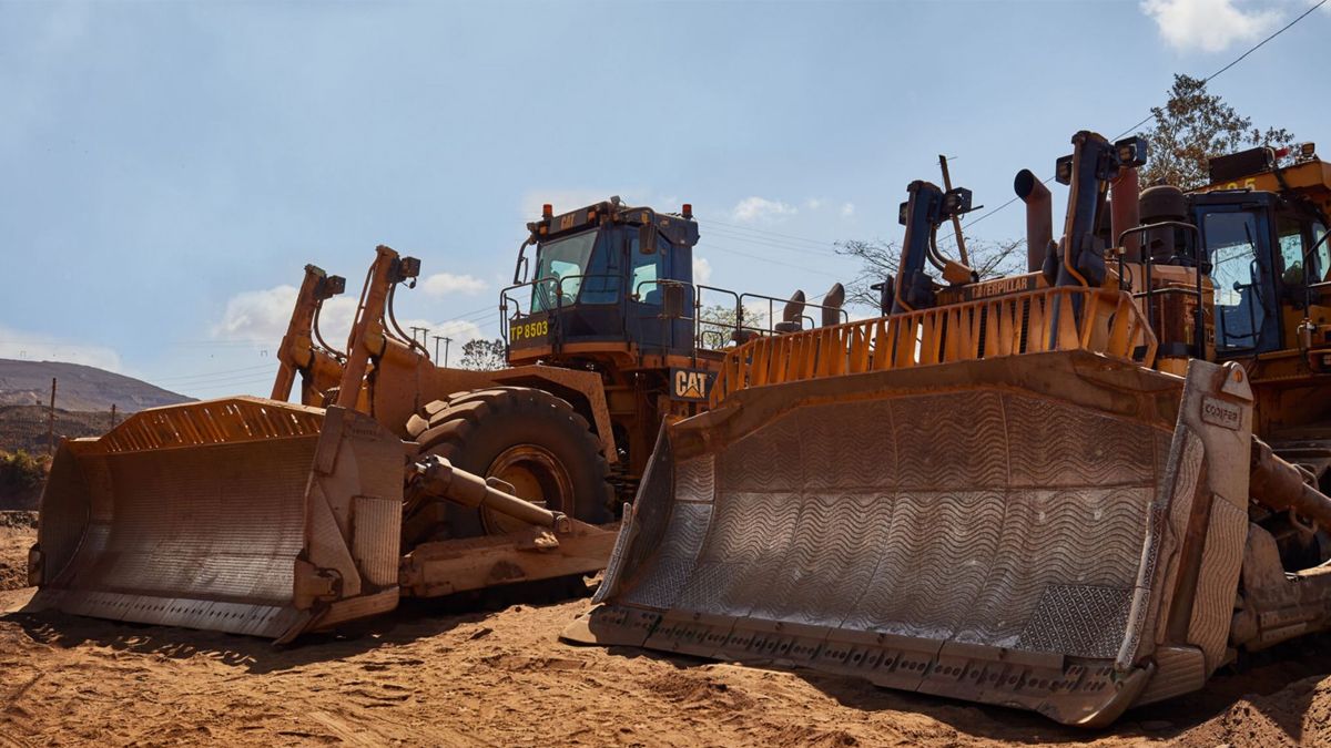 leased Cat dozers in dirt