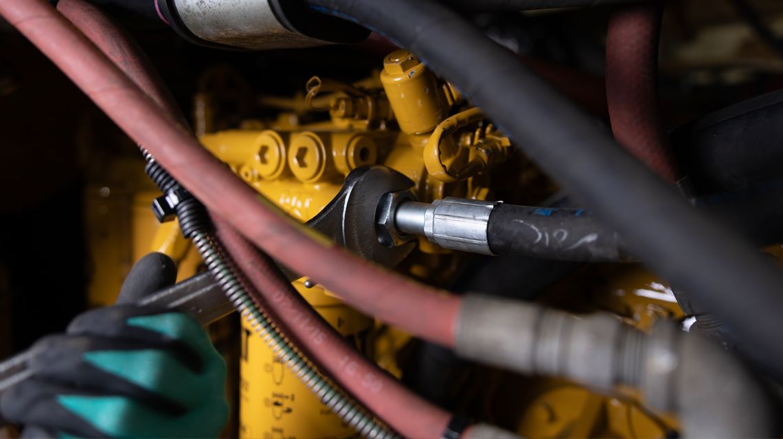 Hoses inside engine bay