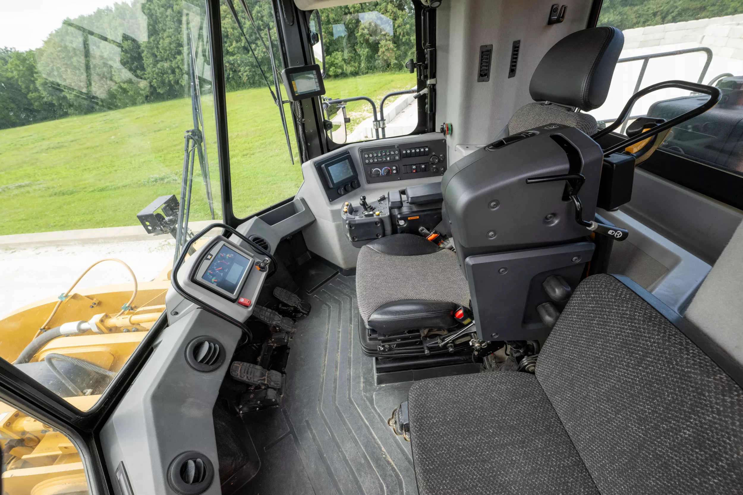 OPERATOR COMFORT AND CONTROL