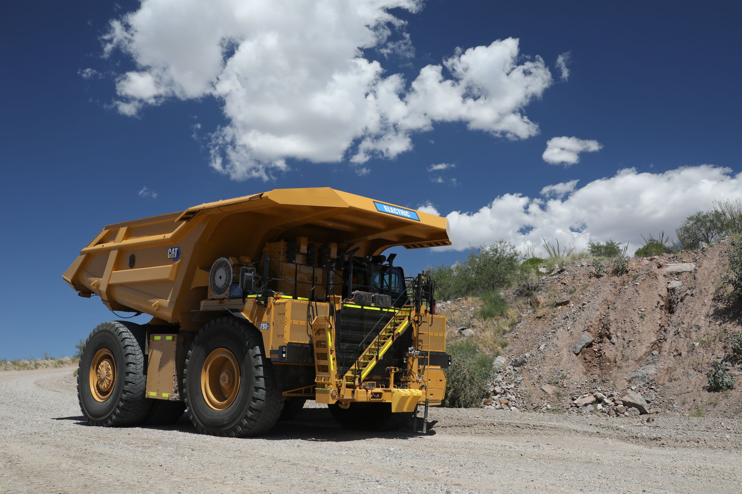 Cat® 793 XE Early Learner Battery Electric Trucks Begin