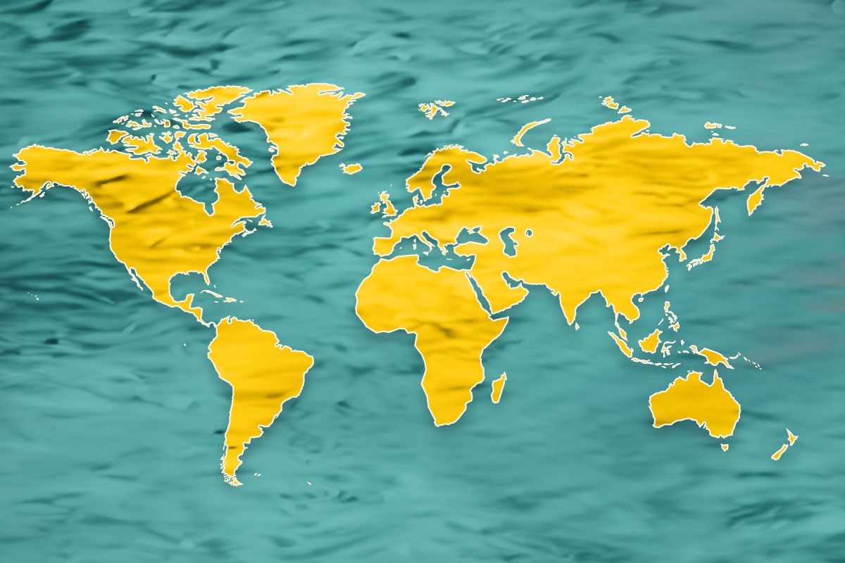 Global map in yellow over water