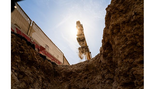 336 Hydraulic Excavator - Attachments