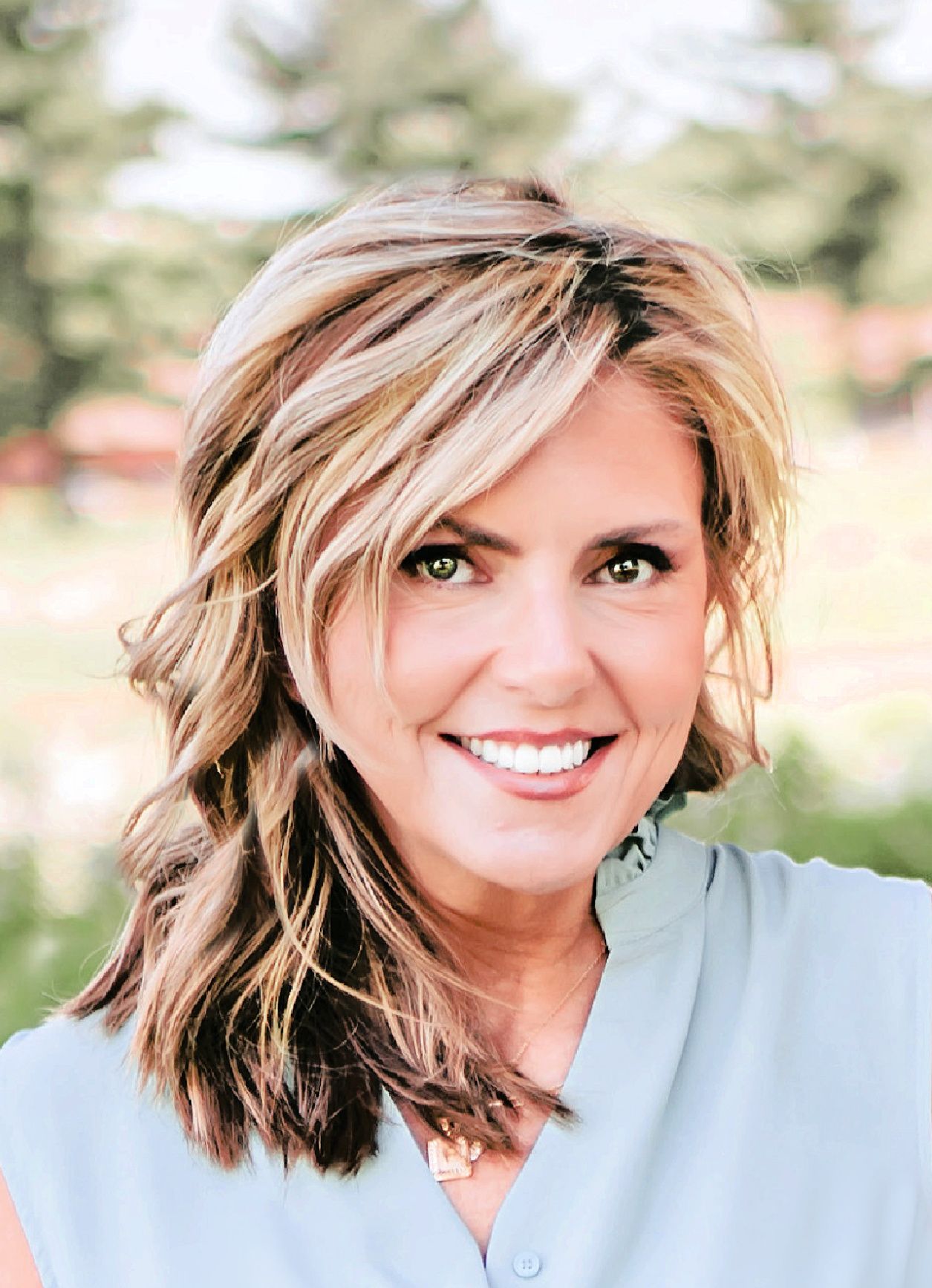 Kelly Scott Bio Image