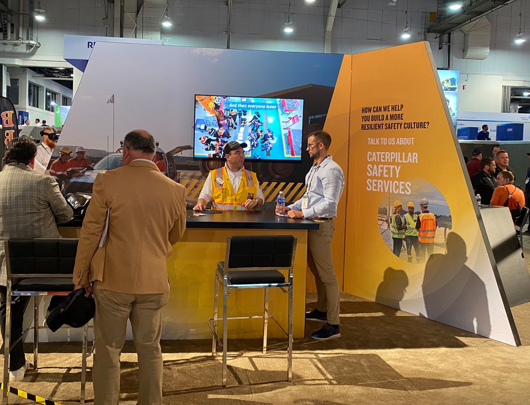 Crowd gathering at MINExpo