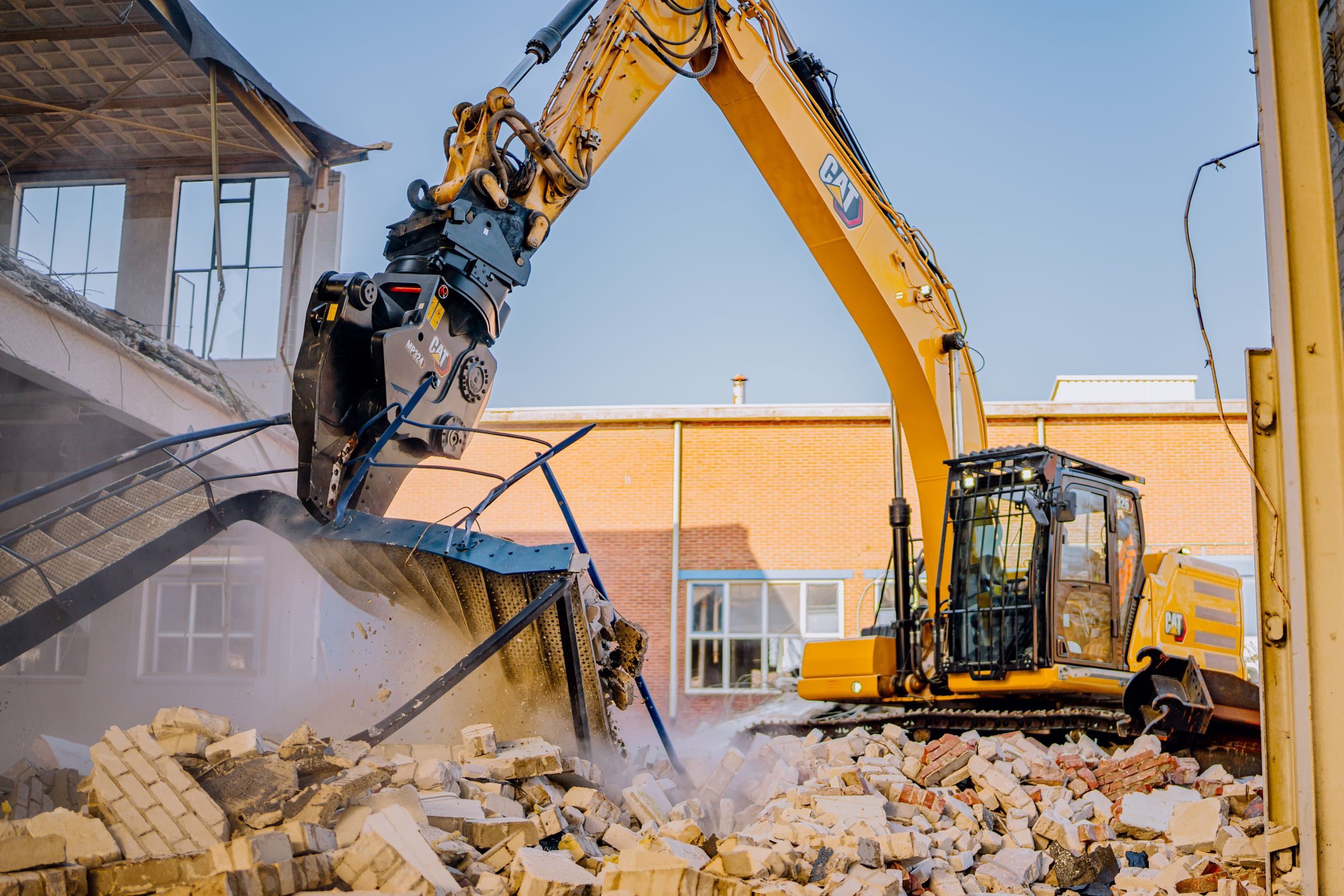 326 Hydraulic Excavator - ATTACHMENTS