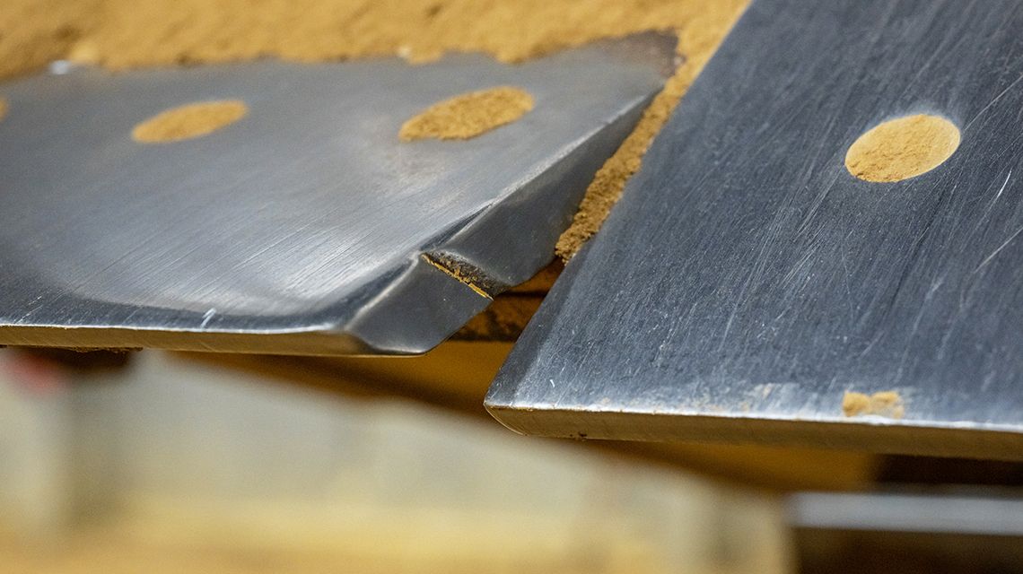 Bordas cortantes e ponteiras Cat