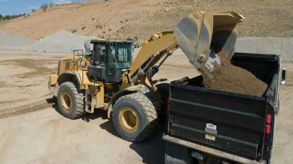 Präzisionstechnik beflügelt Maschinenführer: Cat® Assist