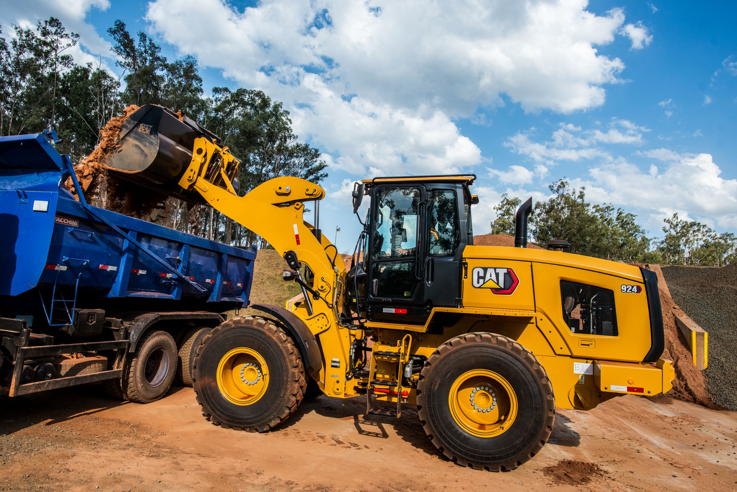 Cat® 924 Small Wheel Loader