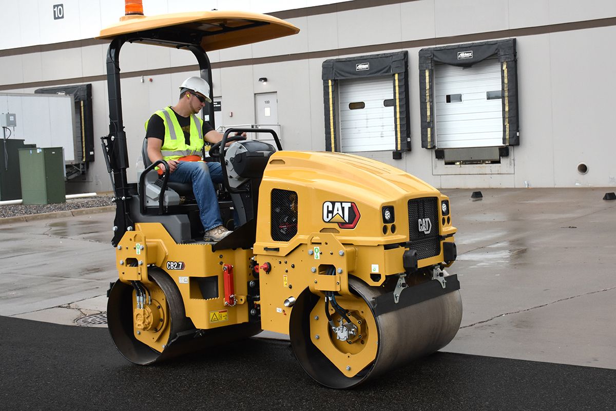 CB2.7 Utility Compactor