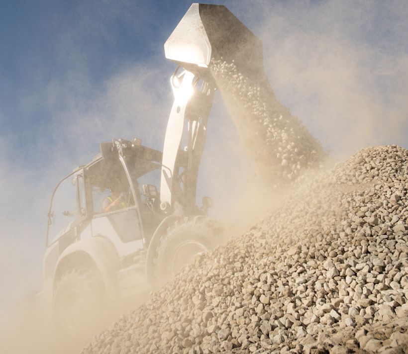 Electric wheeled loader