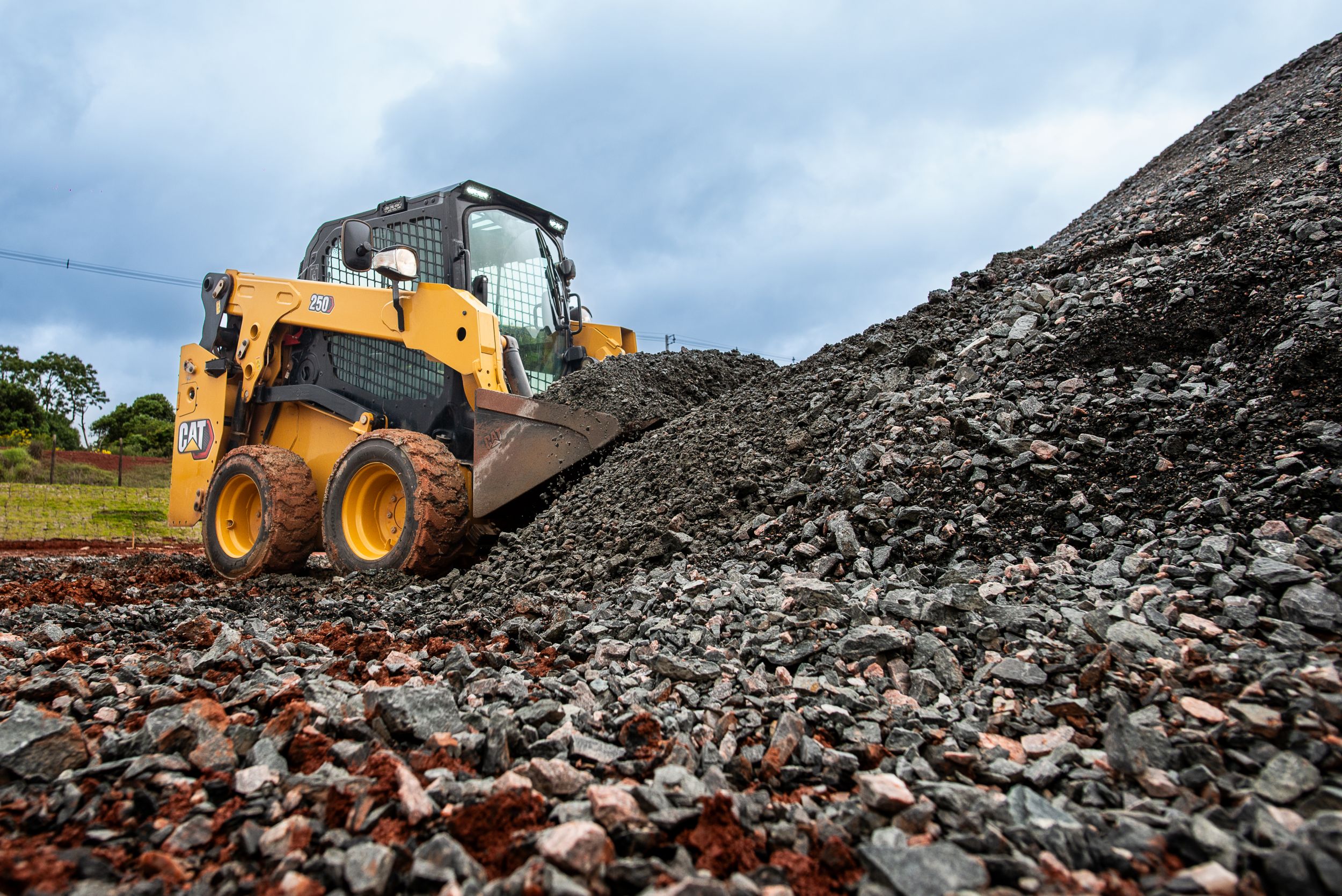 Cat 250 Minicarregadeiras