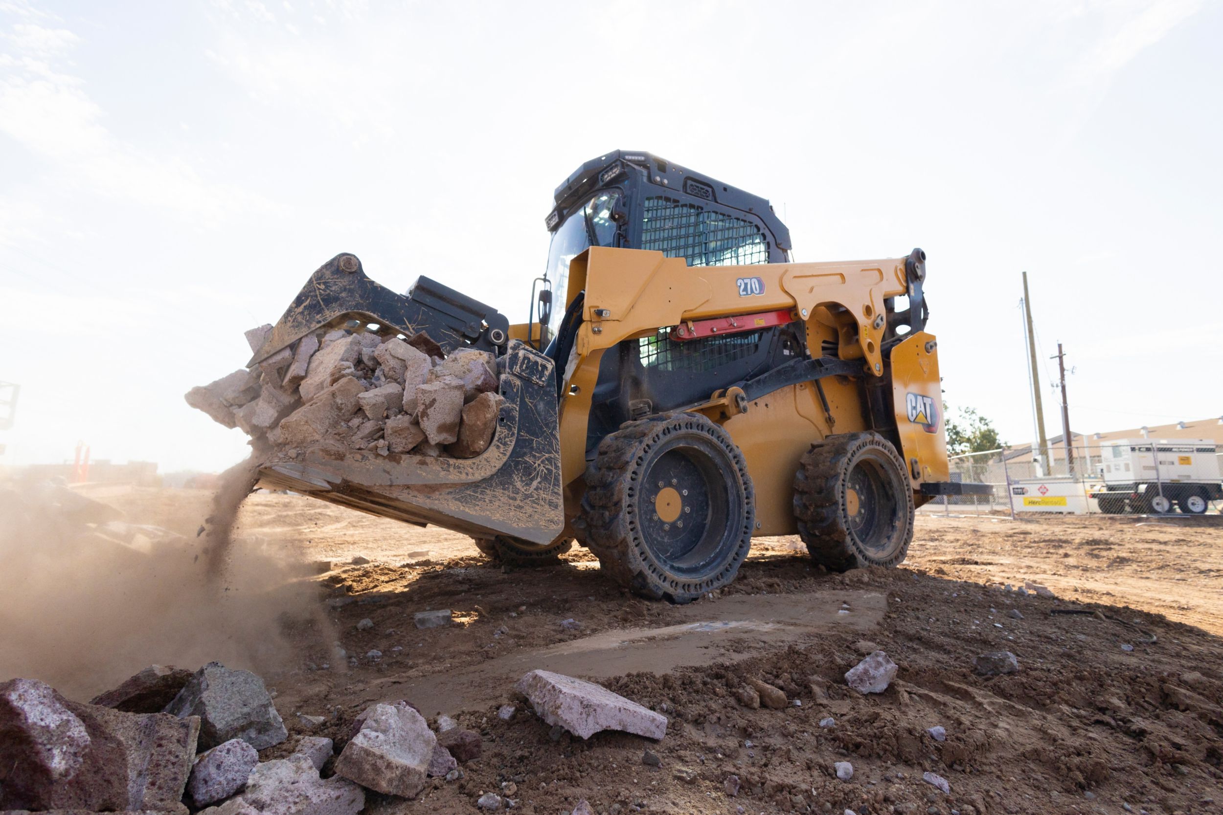 270 conduciendo con rocas grandes