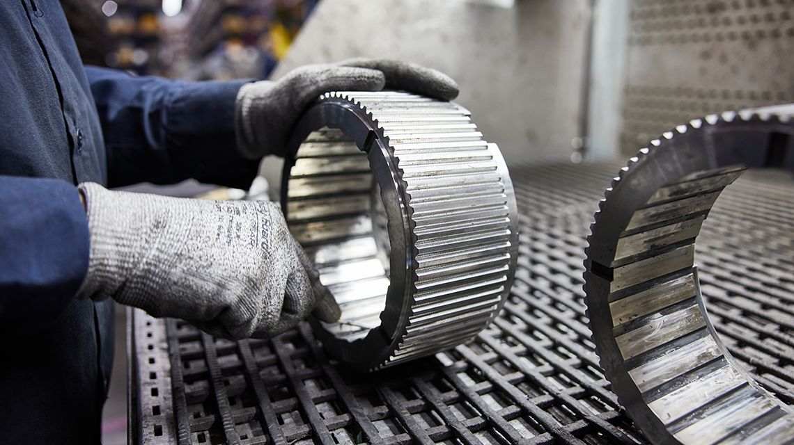 Machine Component Rebuild (Final Drive)