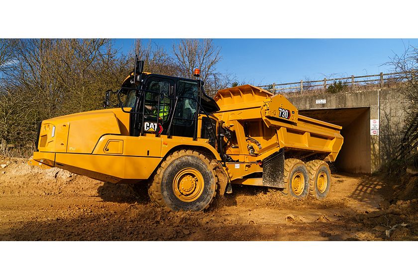 730 EJ Three Axle Articulated Truck