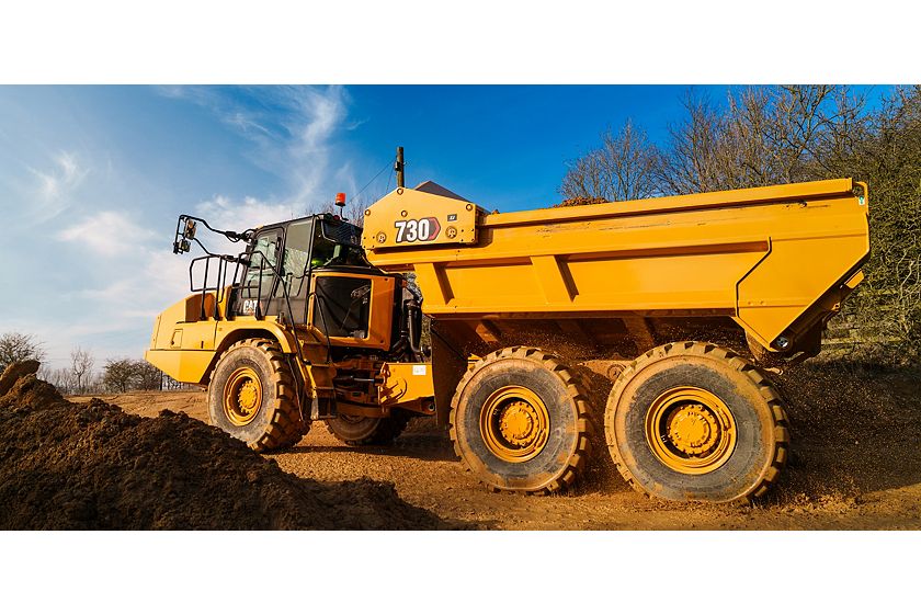 730 EJ Three Axle Articulated Truck