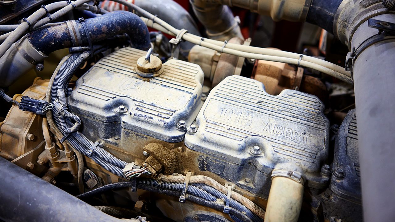 Cat truck engine