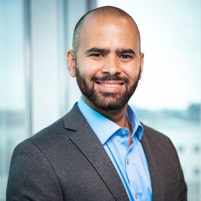 Andy Publes Bio Image