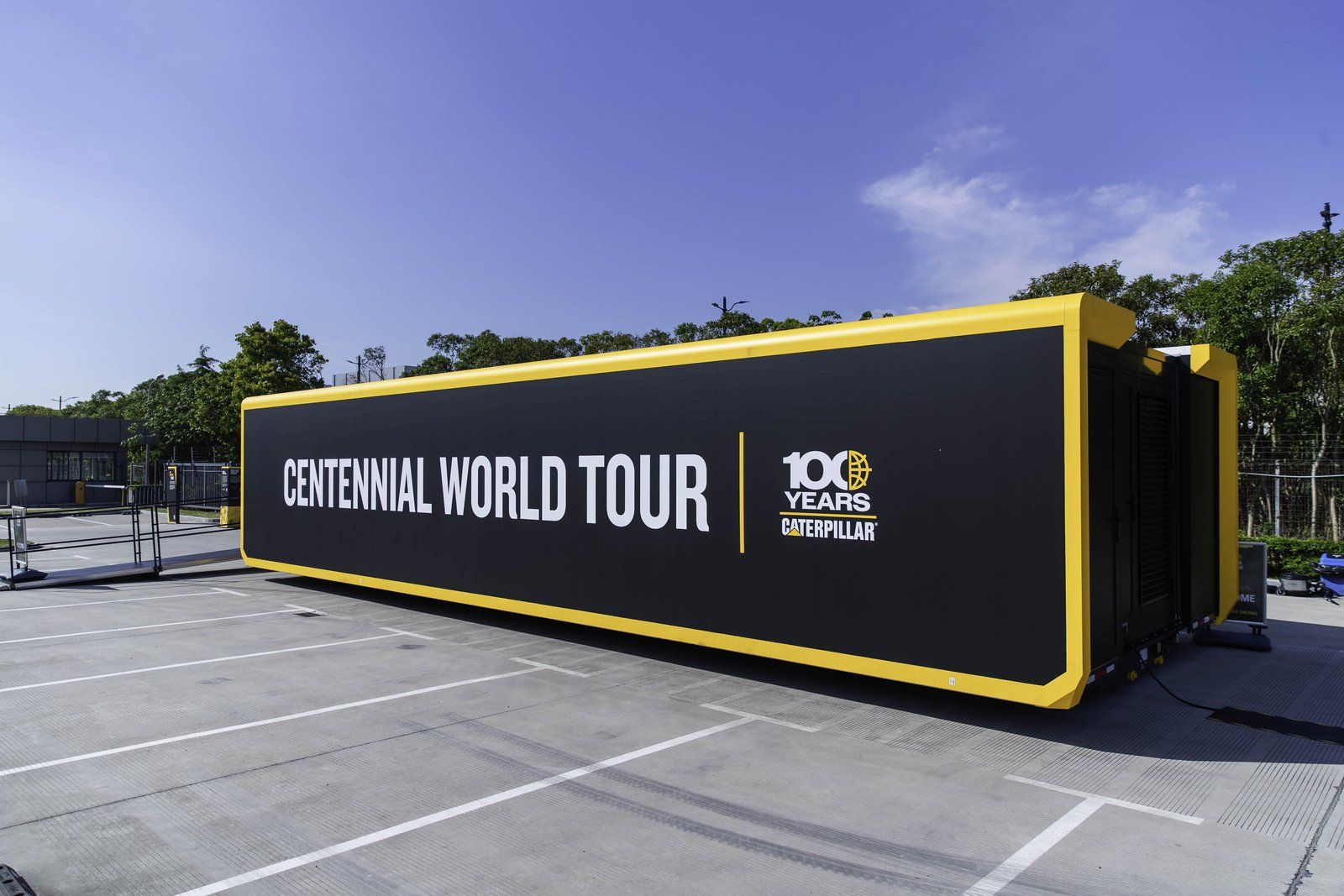 caterpillar centennial in china