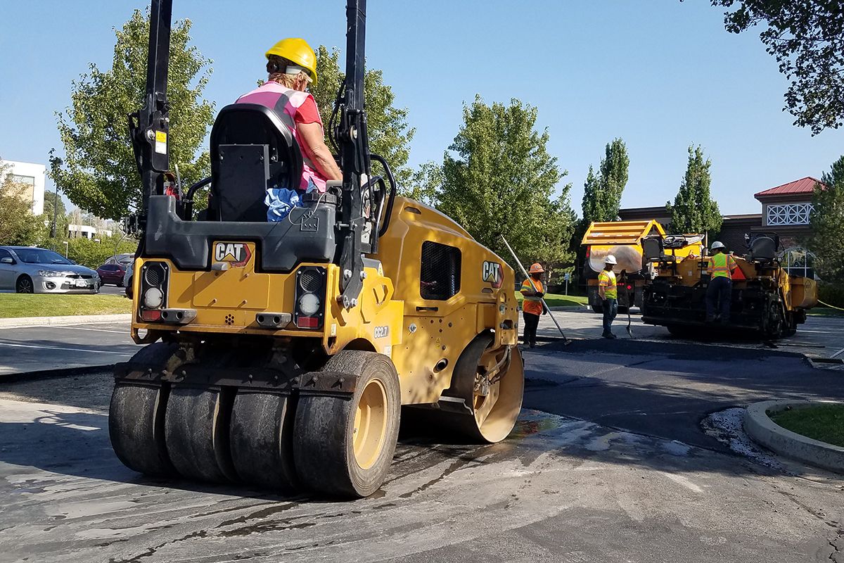 CC2.7 Utility Compactor