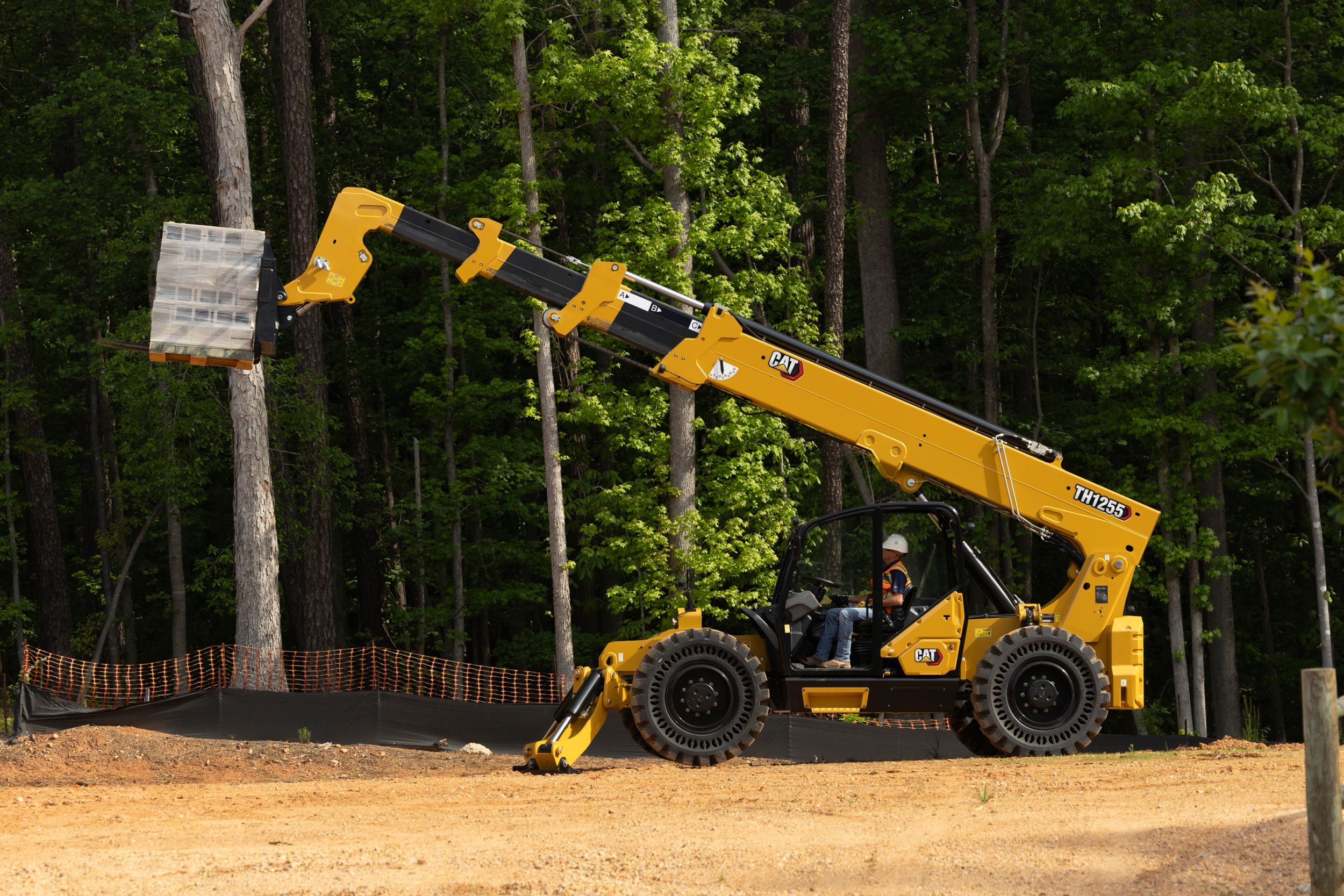 TH1255 Telehandler