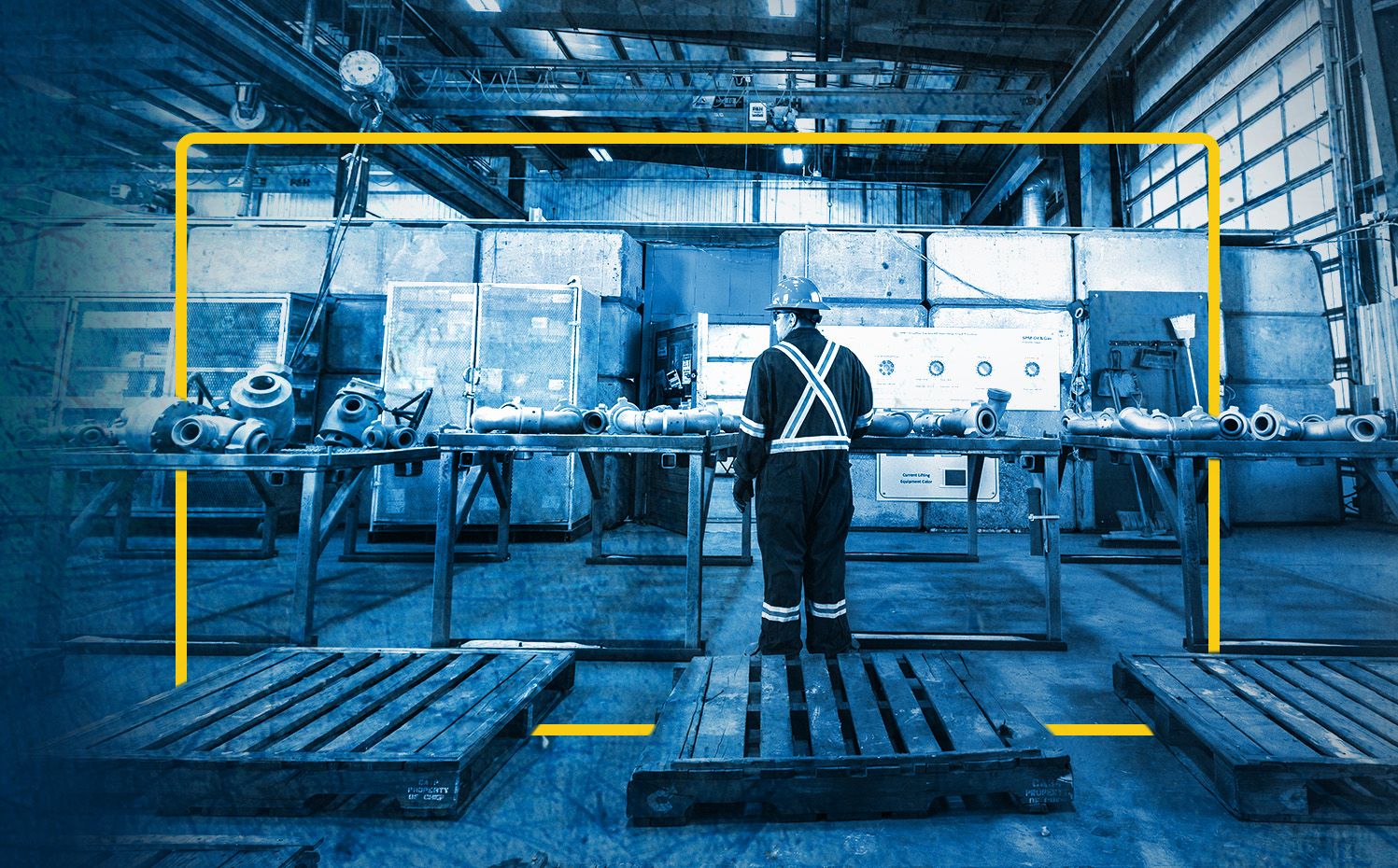 SPM employee working in a service center