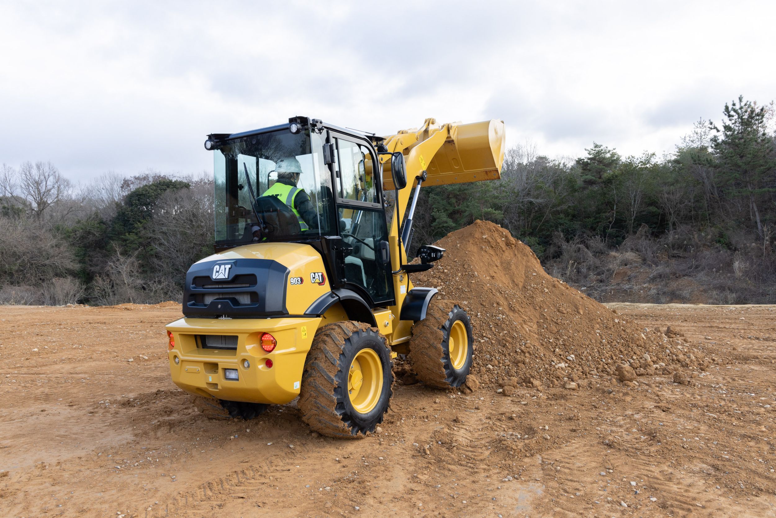 903（日本向け）