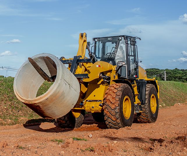 Cargadoras compactas Cat® tubo portador