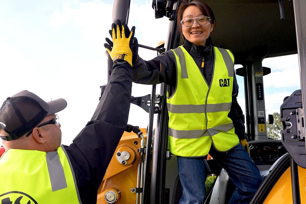Hanna and Aleks high five