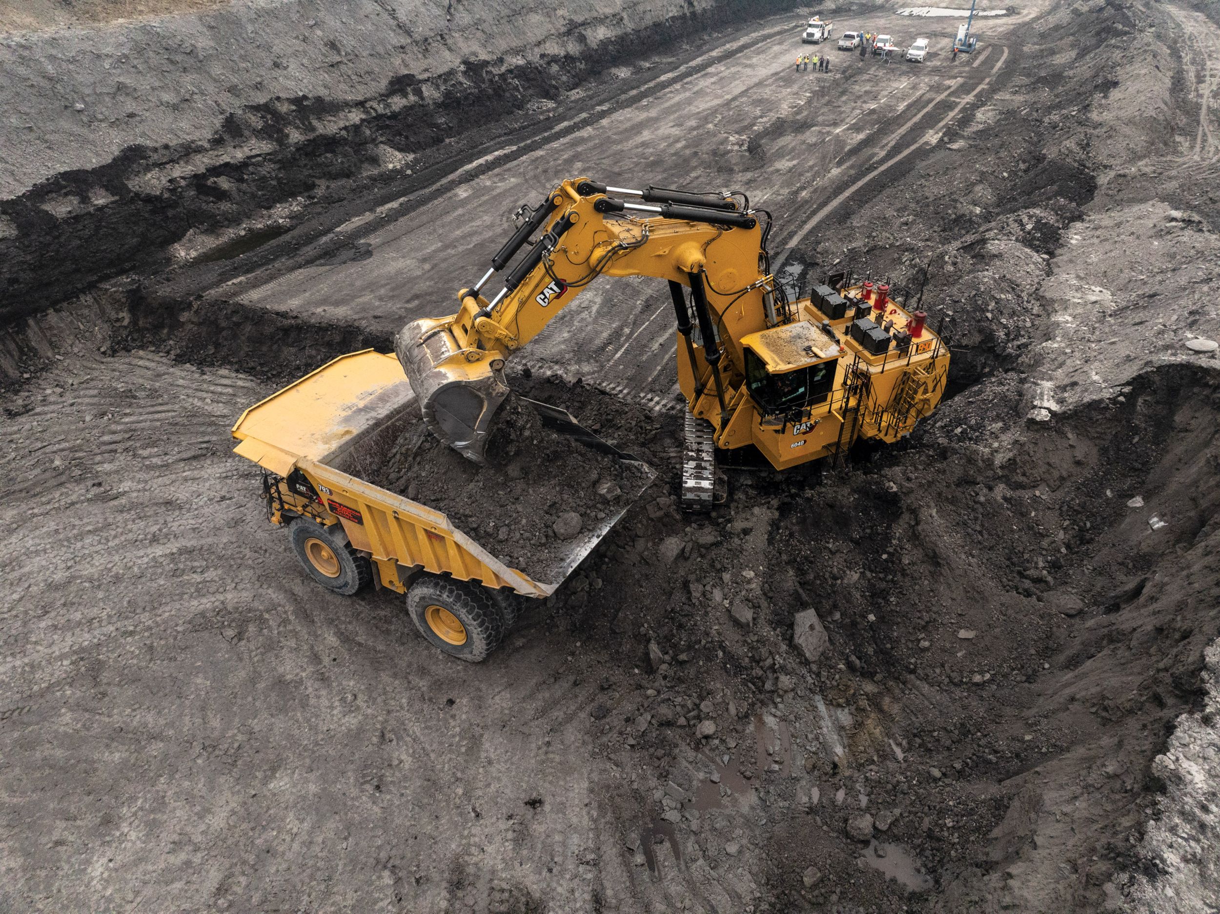 6040 Working shot