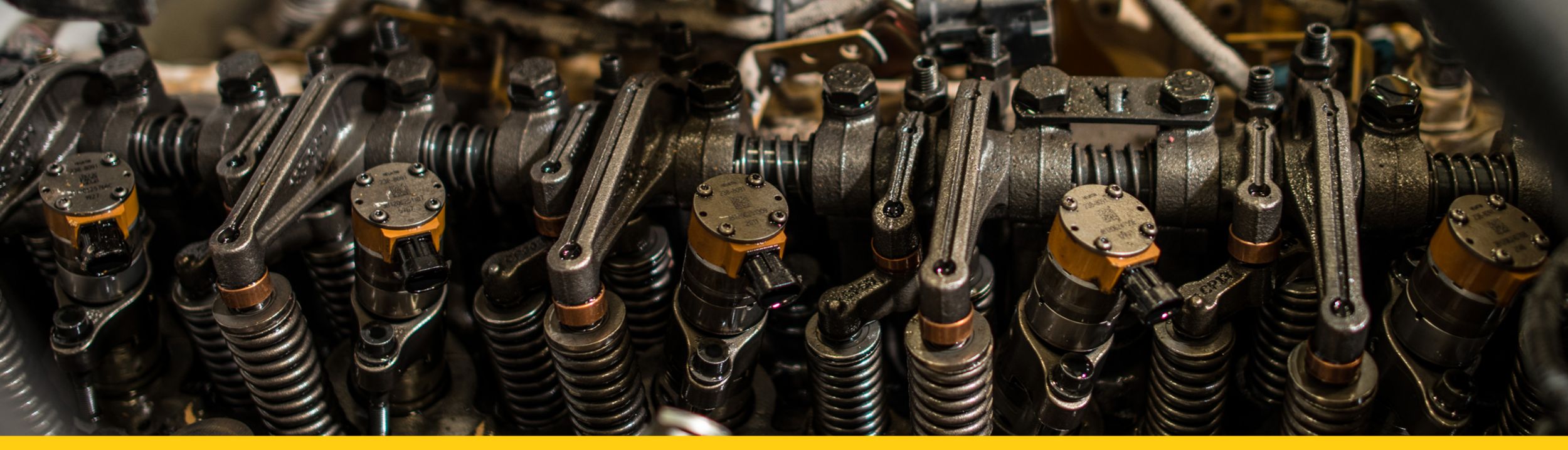 installed injectors on an engine