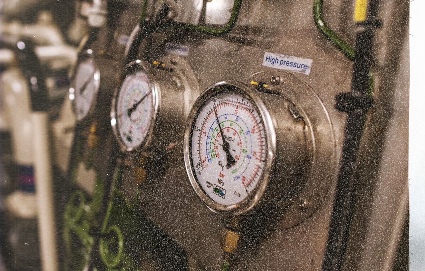 Close up on parts of the system offered by cat