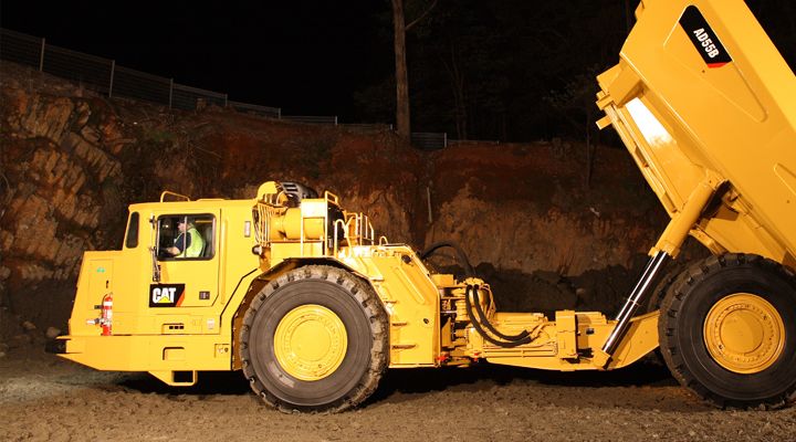 Cat Underground Mining Machine