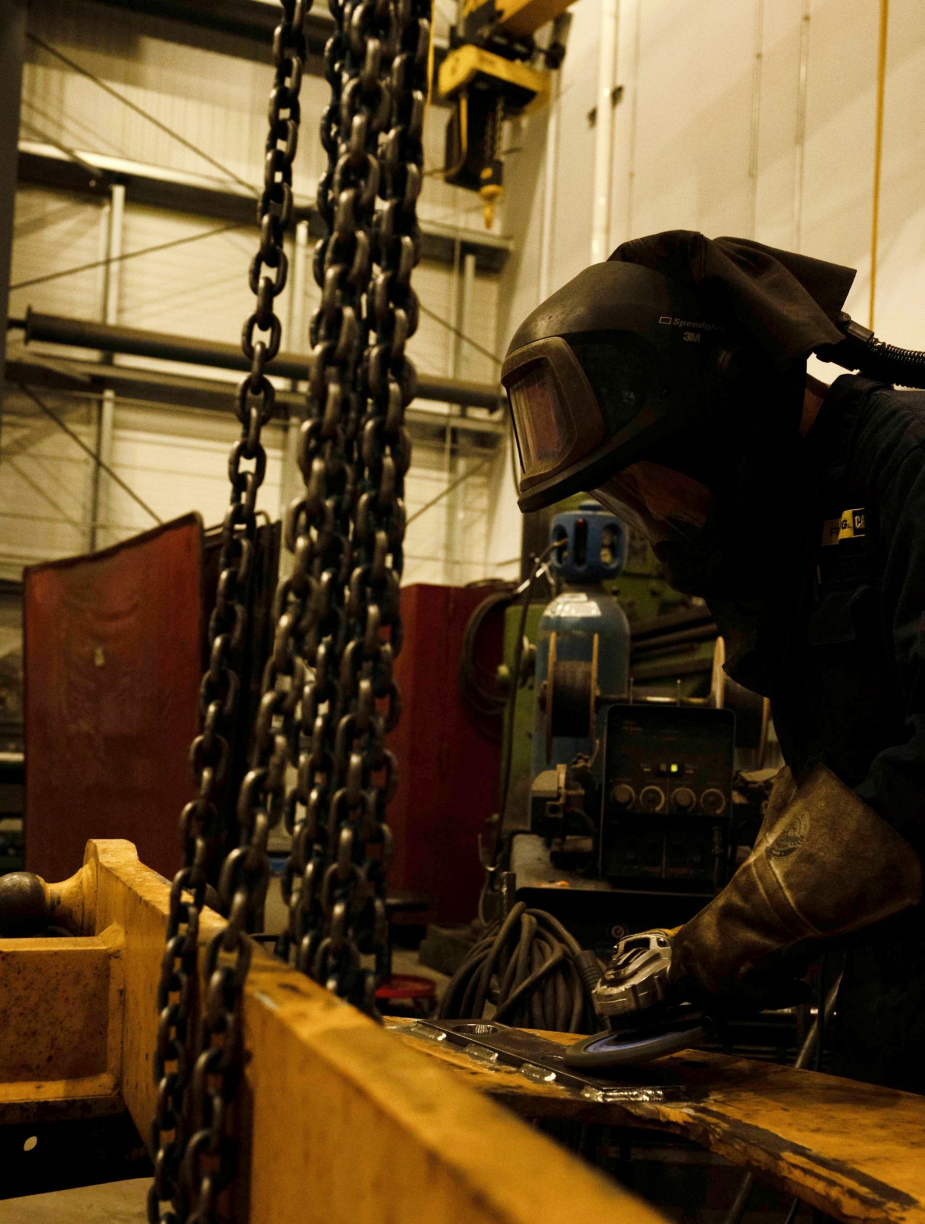 Reman worker