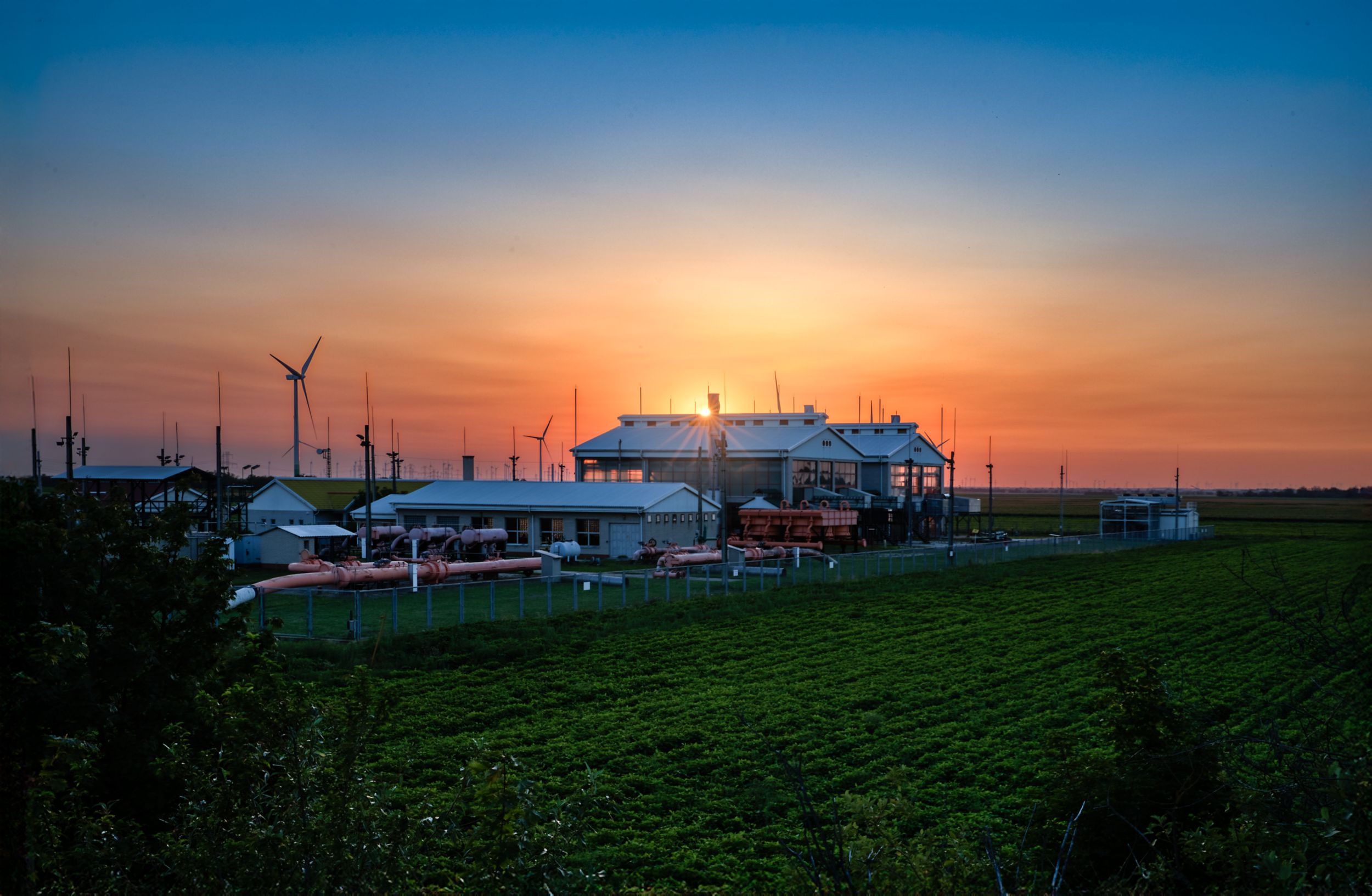Solar Turbines and FGSZ