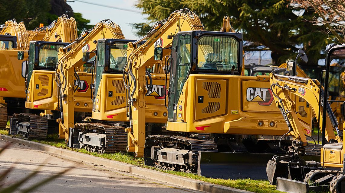 Cat machines in a line