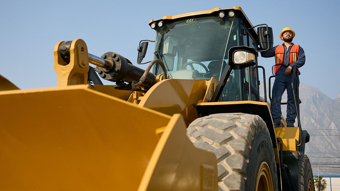 Cat wheel dozer