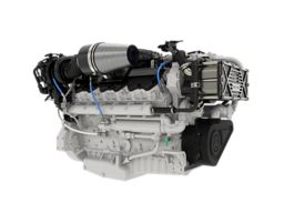 C32B Twin Turbo photo
